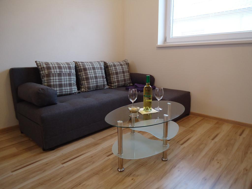 Apartman Valentka Bešeňová Zimmer foto