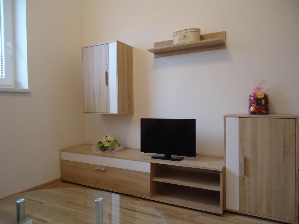 Apartman Valentka Bešeňová Zimmer foto